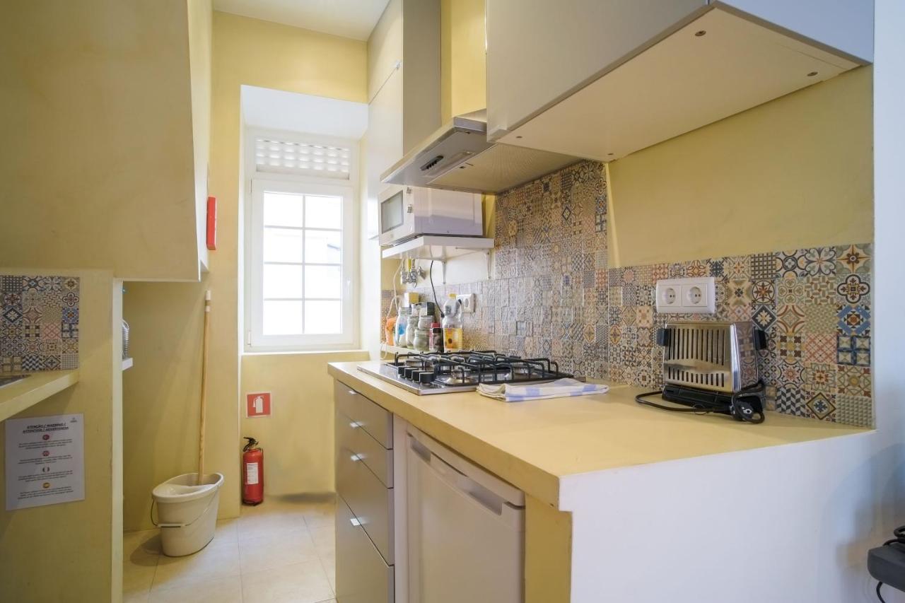 Bright And Sunny Apartment リスボン エクステリア 写真
